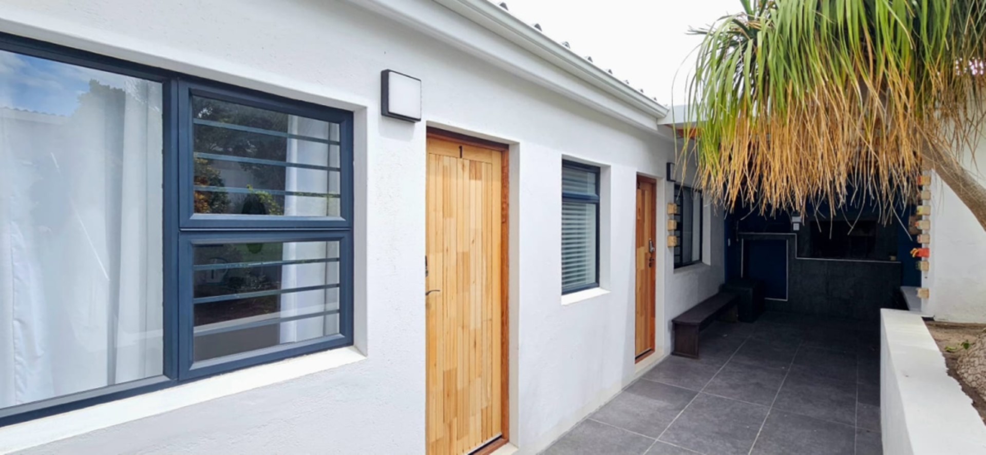 5 Bedroom Property for Sale in Gansbaai Central Western Cape